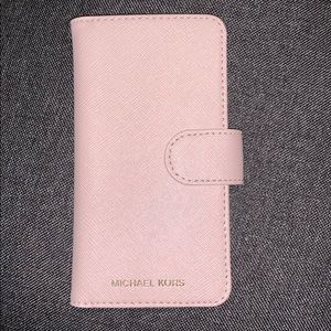 iPhone 6 or 6s Michael Kors case